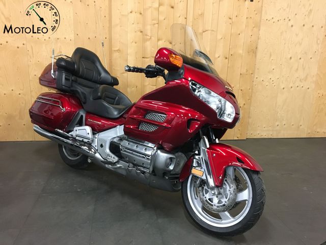 honda - gl-1800-goldwing