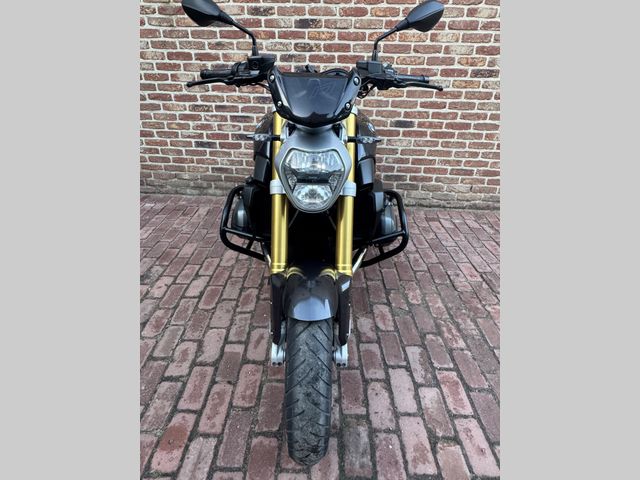 bmw - r-1200-r