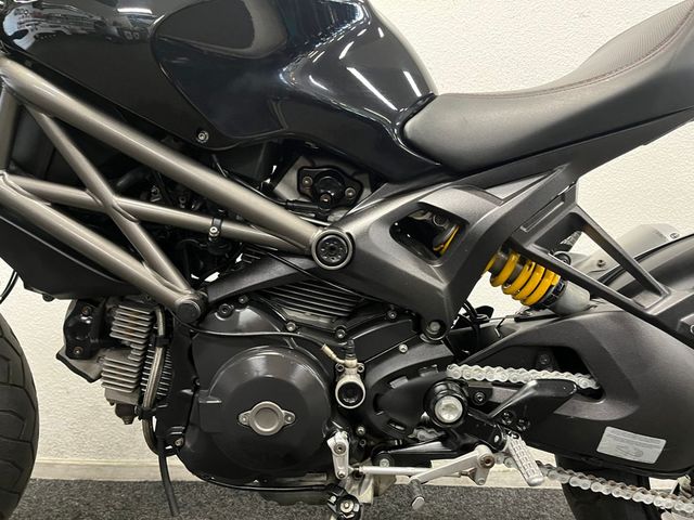 ducati - m-1100-evo