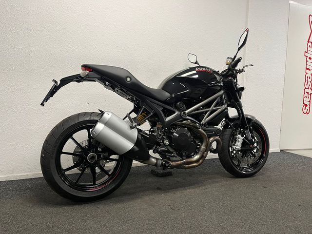 ducati - m-1100-evo