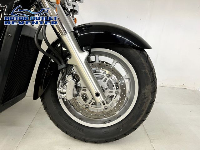 suzuki - intruder-c-1800-r