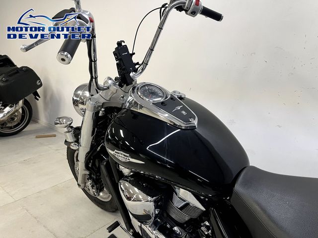 suzuki - intruder-c-1800-r
