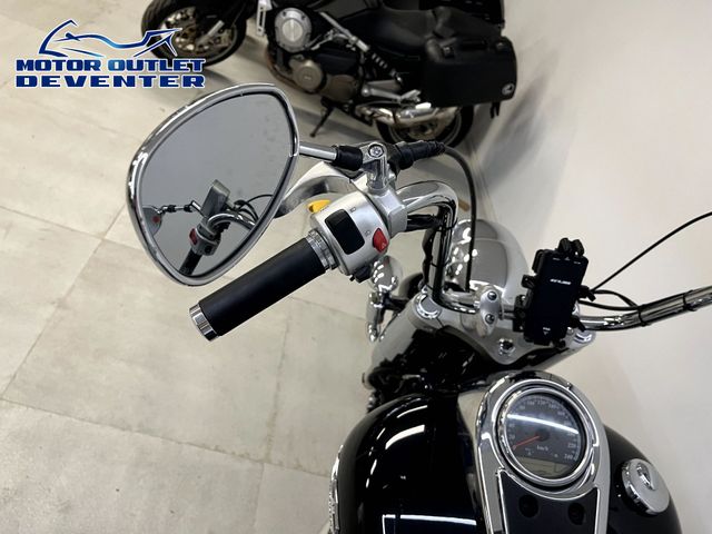 suzuki - intruder-c-1800-r