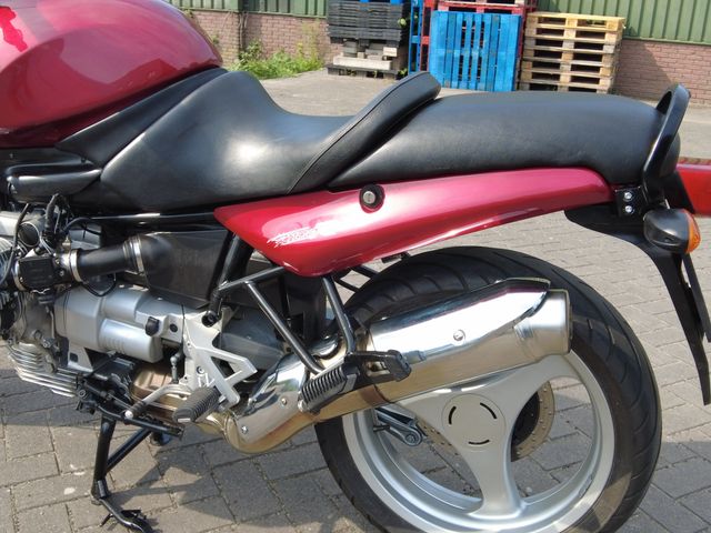 bmw - r-1100-r