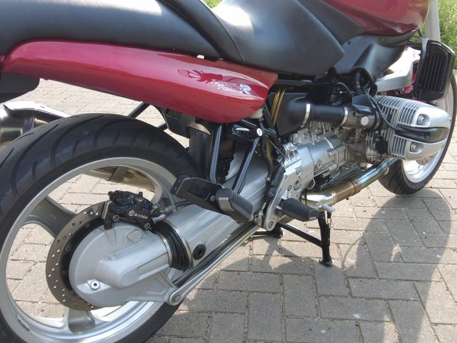 bmw - r-1100-r