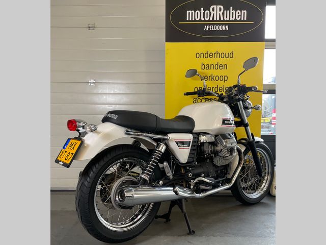 moto-guzzi - v-7-classic