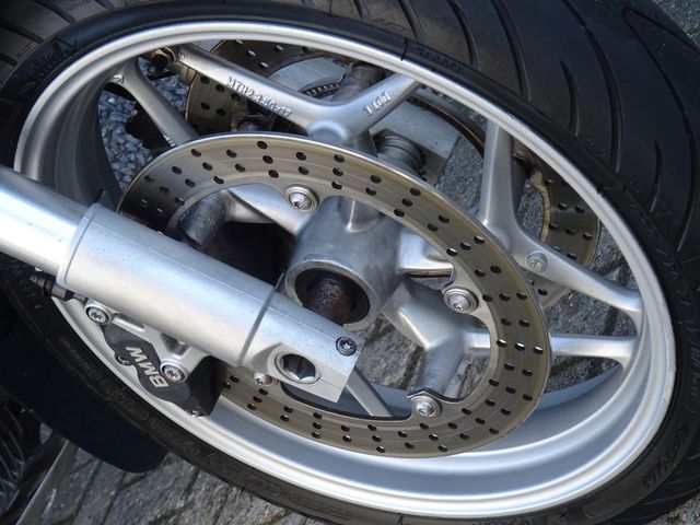 bmw - r-1200-gs
