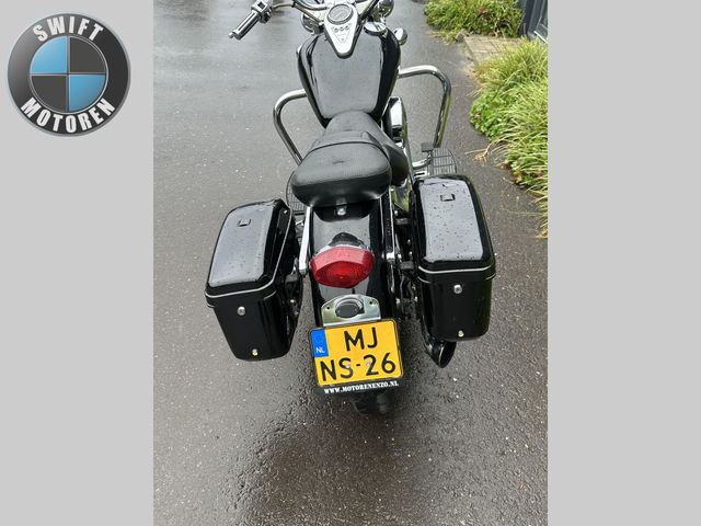 kawasaki - vn-800-classic