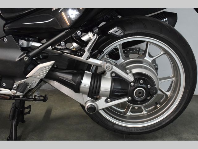 kawasaki - gtr-1400