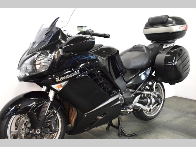 kawasaki - gtr-1400