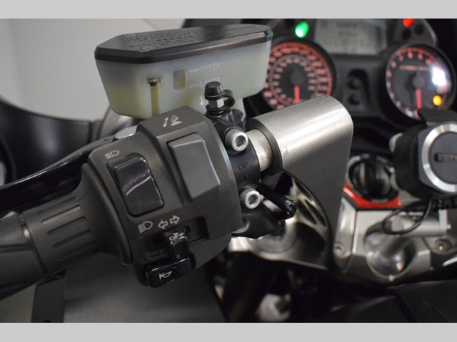 kawasaki - gtr-1400