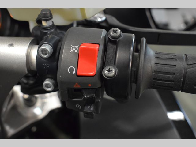 kawasaki - gtr-1400