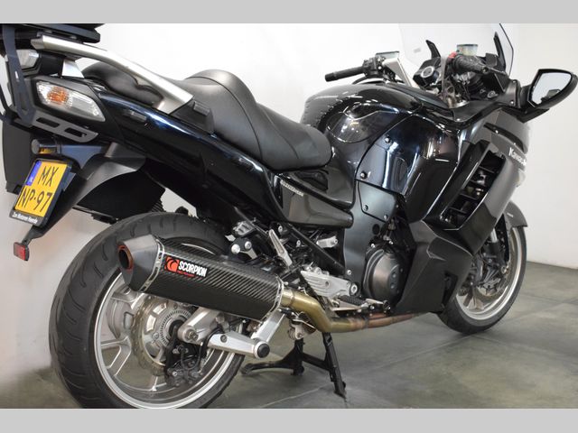 kawasaki - gtr-1400