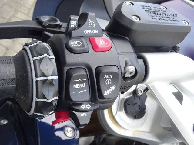 bmw - r-1250-rs