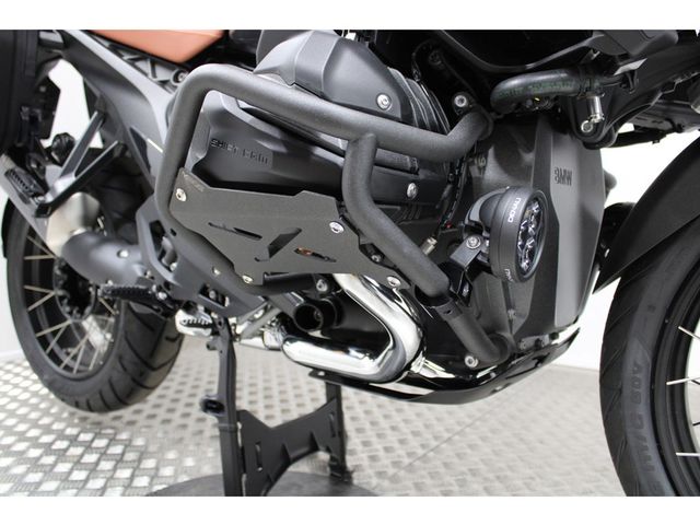bmw - r-1300-gs