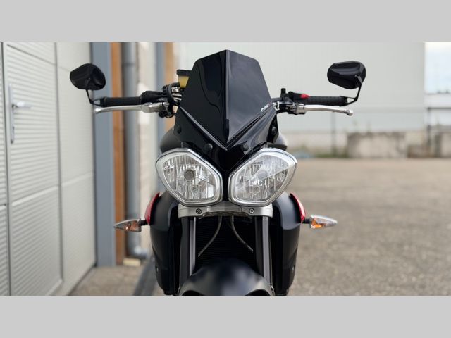 triumph - street-triple-r