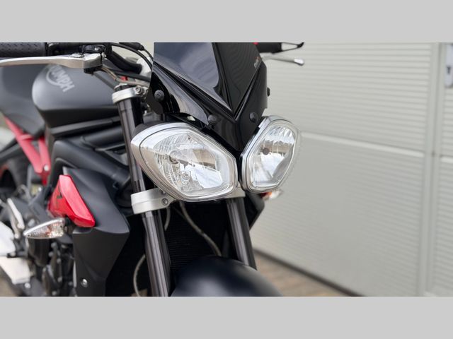 triumph - street-triple-r