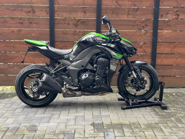 kawasaki - z1000-abs