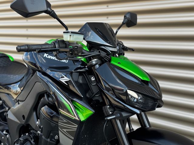 kawasaki - z1000-abs