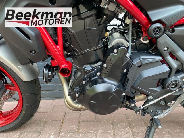 kawasaki - z650