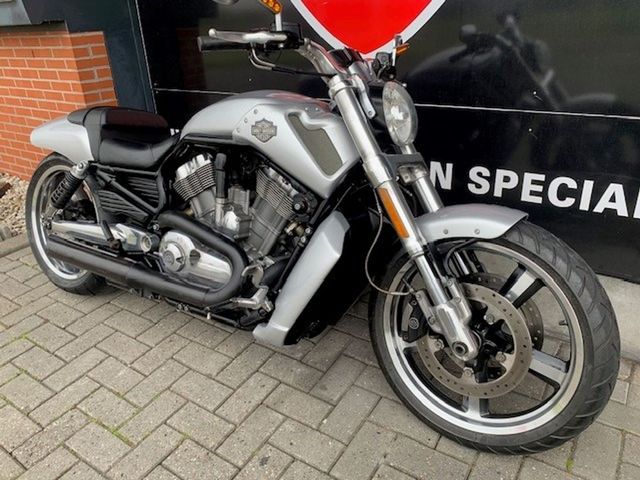 harley-davidson - v-rod-muscle-vrscf
