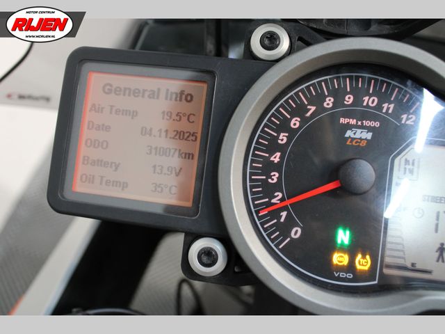 ktm - 1290-super-duke-gt