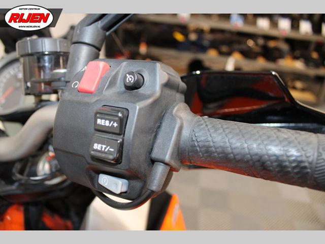 ktm - 1290-super-duke-gt