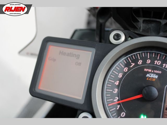 ktm - 1290-super-duke-gt