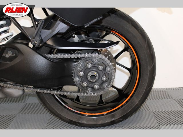 ktm - 1290-super-duke-gt