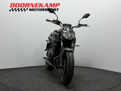 YAMAHA MT 07 ABS – foto 4