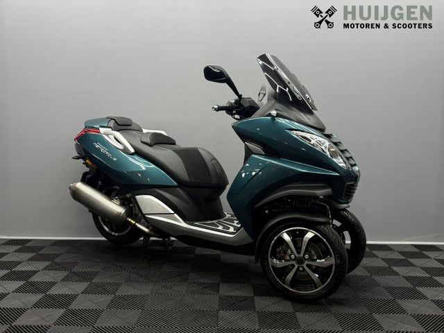 peugeot - metropolis-400