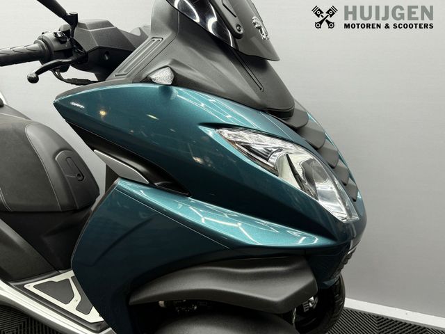 peugeot - metropolis-400