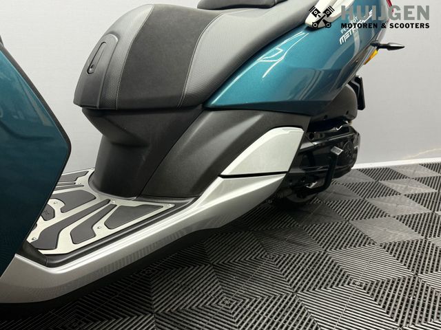 peugeot - metropolis-400