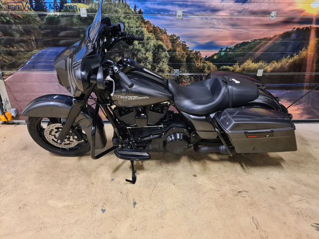 harley-davidson - street-glide-flhx