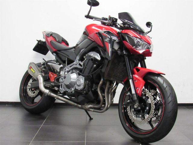 kawasaki - z900