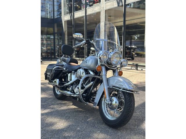 harley-davidson - heritage-softail-classic-flstc