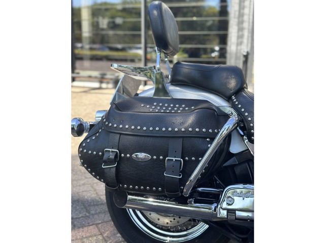 harley-davidson - heritage-softail-classic-flstc