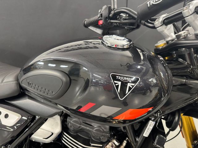 triumph - scrambler-400-xc