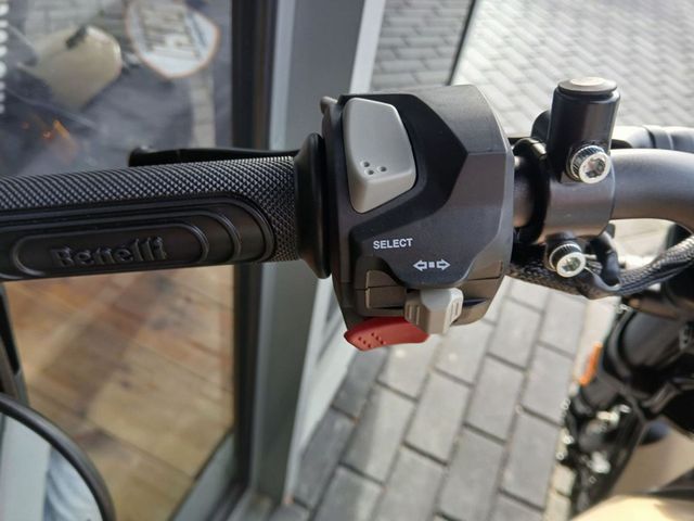 benelli - leoncino-bobber