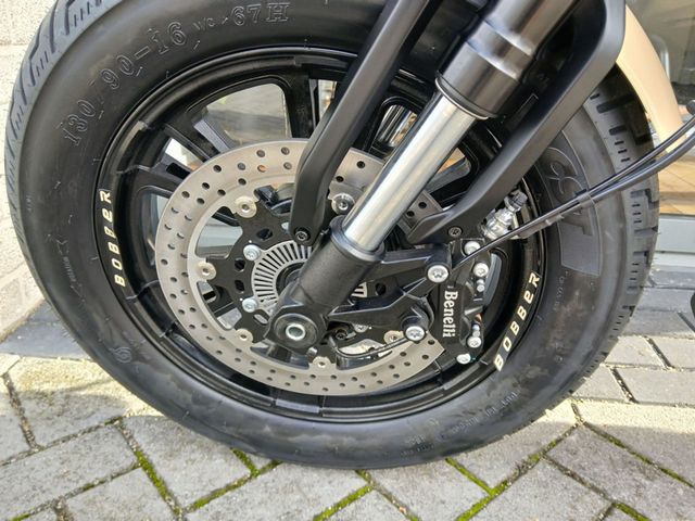 benelli - leoncino-bobber