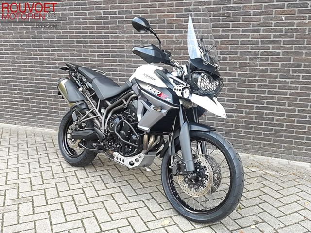 triumph - tiger-800-xcx
