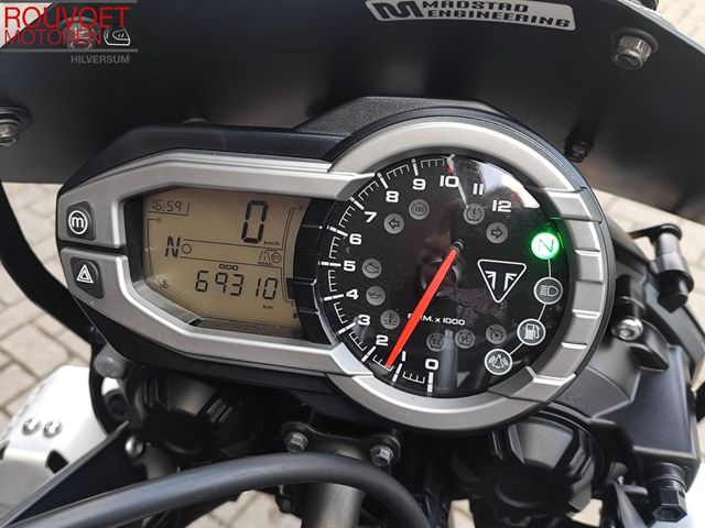 triumph - tiger-800-xcx