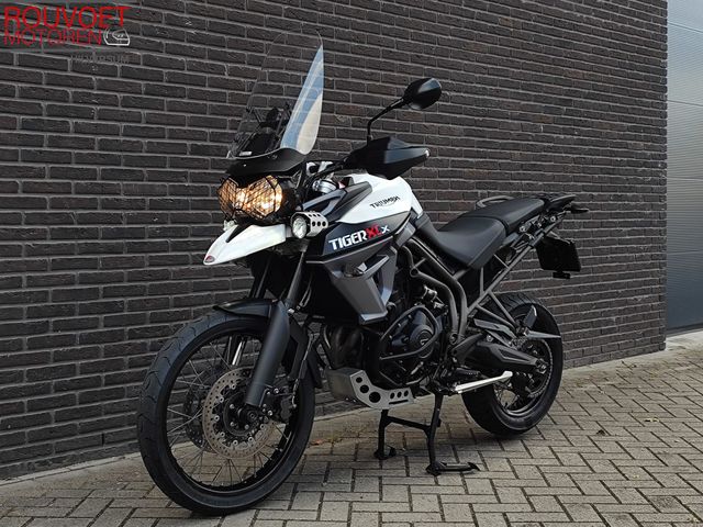 triumph - tiger-800-xcx