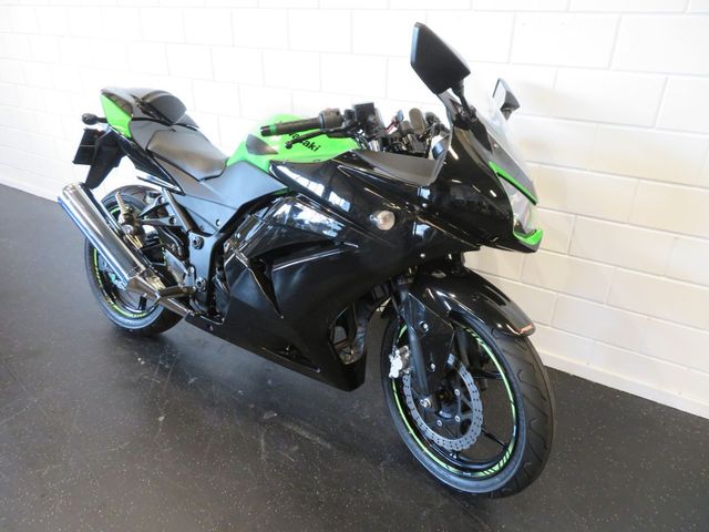 kawasaki - ninja-250-r