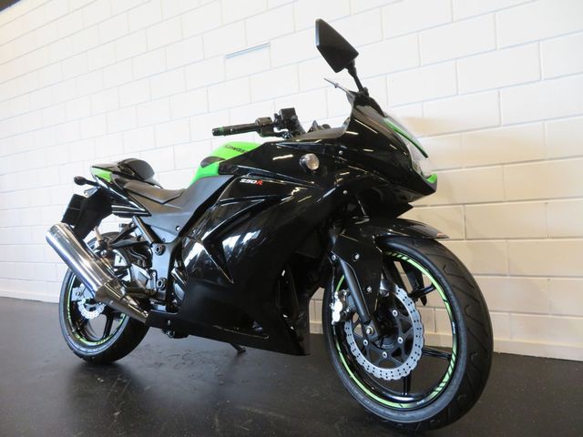 kawasaki - ninja-250-r