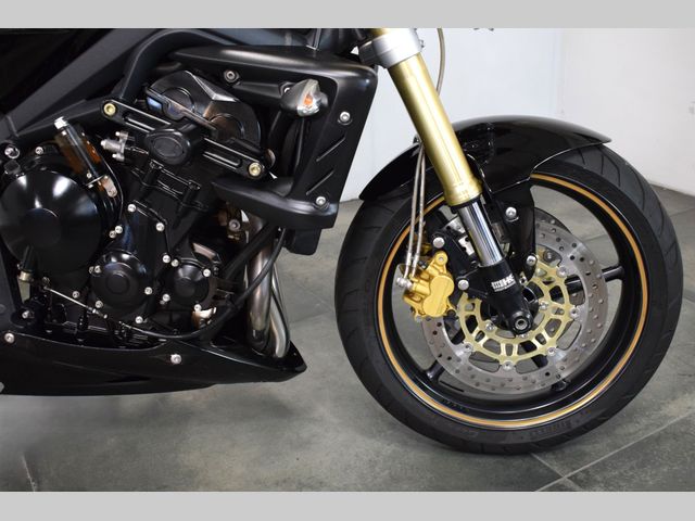 triumph - street-triple-675