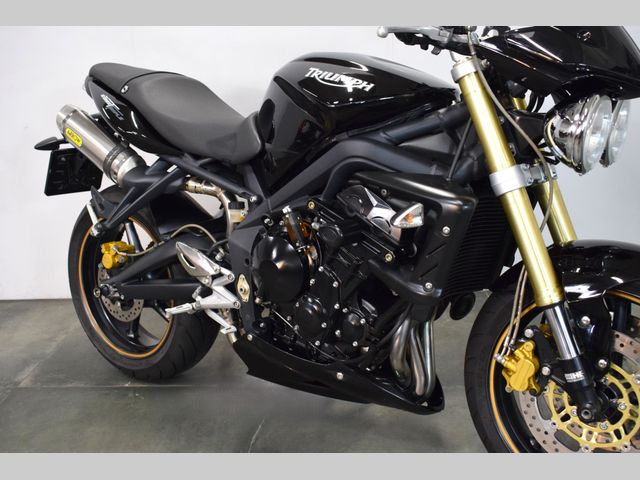 triumph - street-triple-675