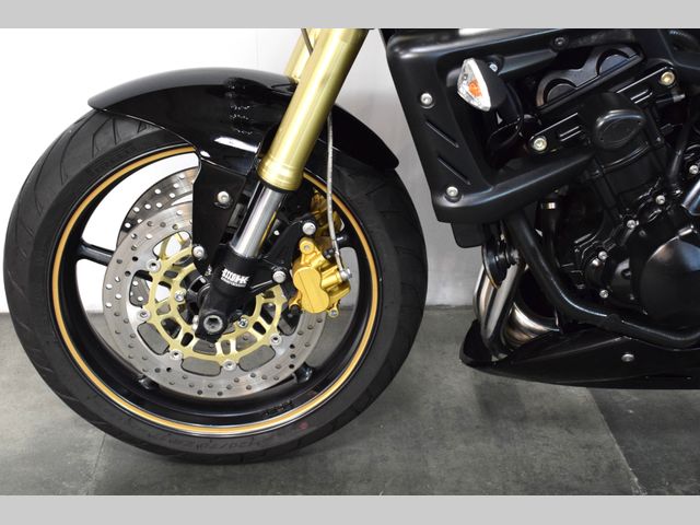 triumph - street-triple-675