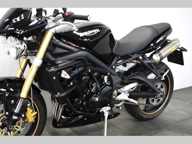 triumph - street-triple-675