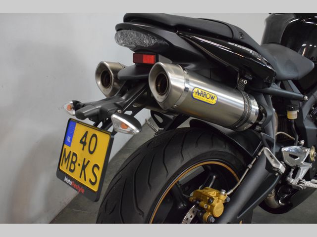 triumph - street-triple-675